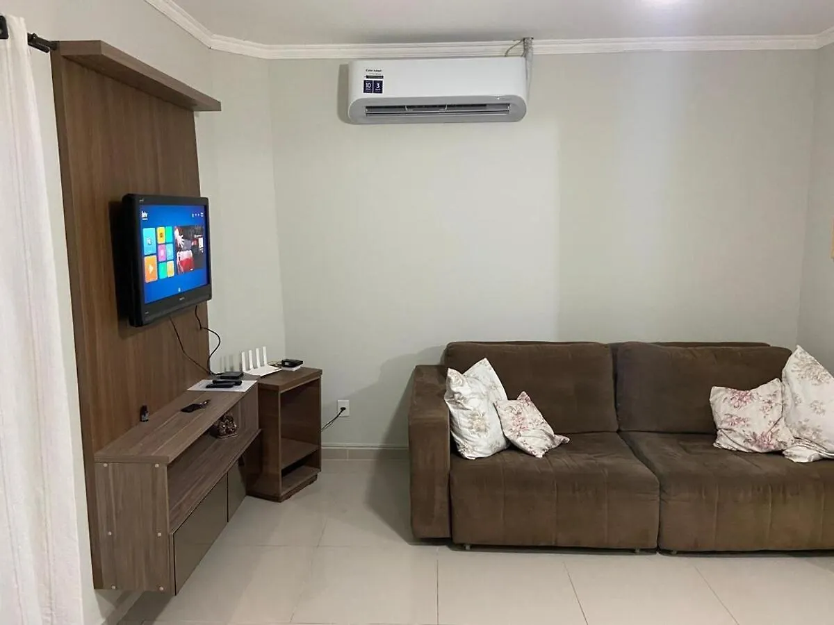 דירה Piçarras Lindo Apartamento Em Umas Das Mais Belas Praias Do Litoral Catarinense ברזיל